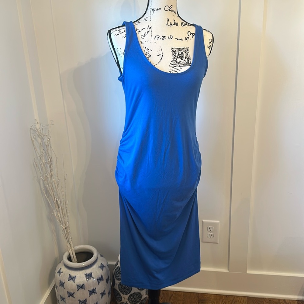 Old Navy Maternity dress in small petite